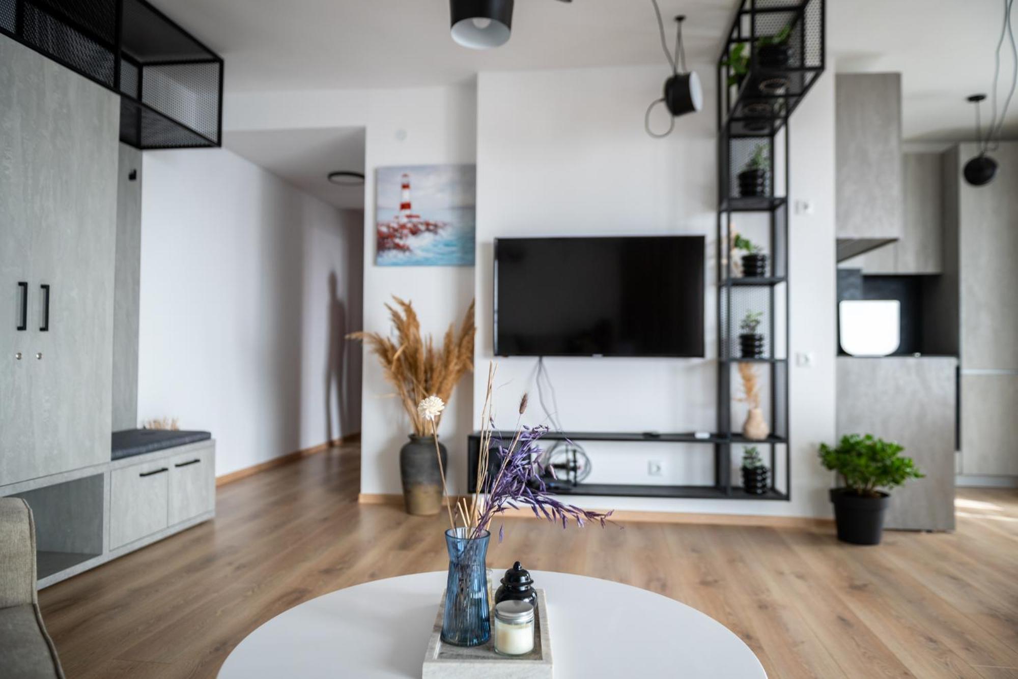 Queen'S Palace Balchik Apartment ภายนอก รูปภาพ
