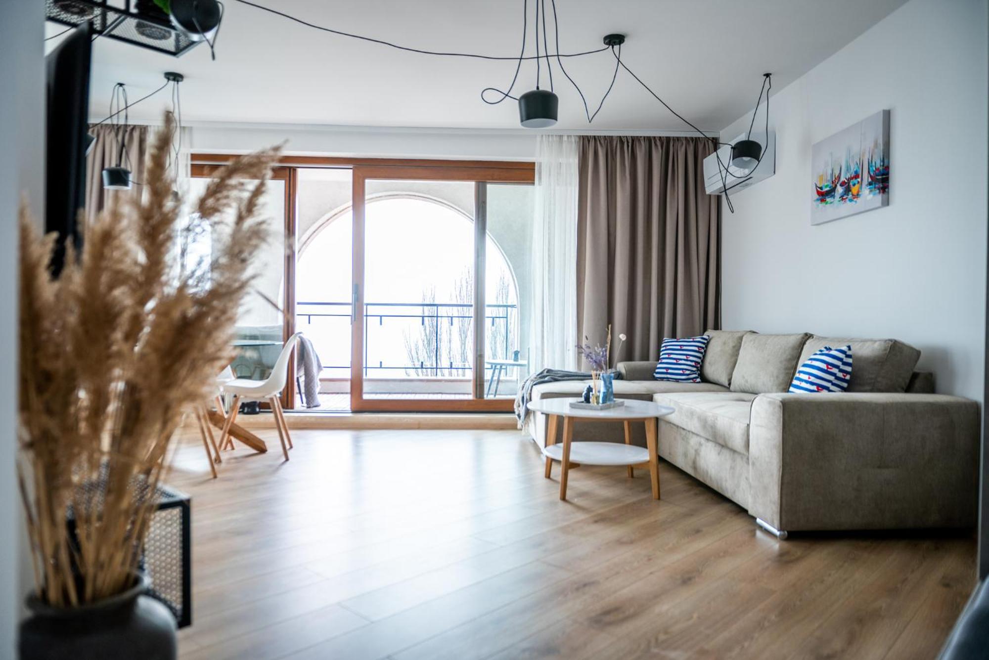 Queen'S Palace Balchik Apartment ภายนอก รูปภาพ