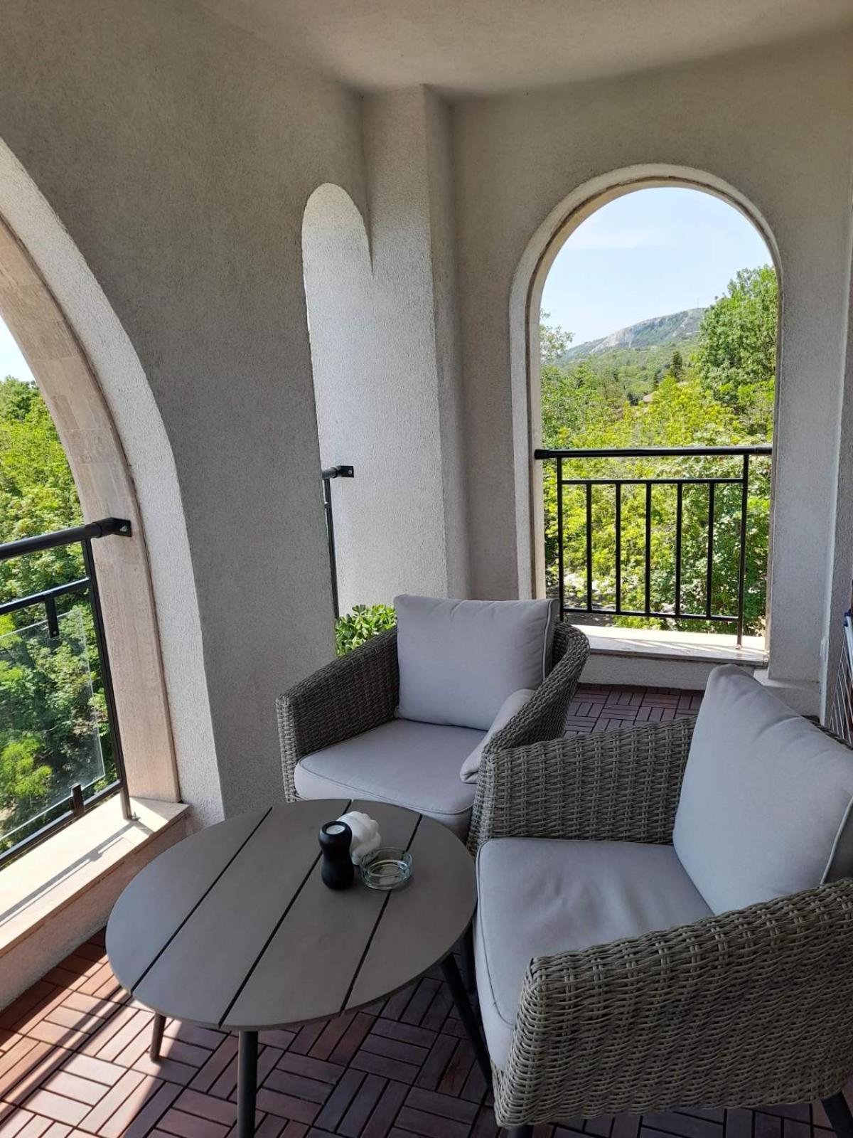 Queen'S Palace Balchik Apartment ภายนอก รูปภาพ
