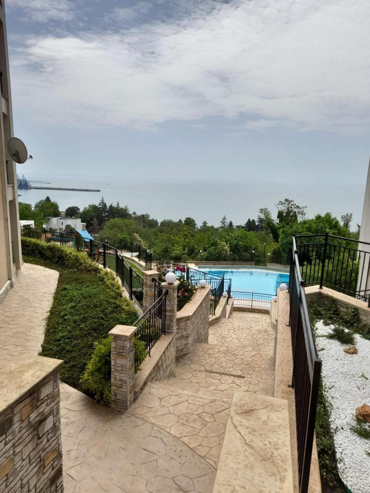 Queen'S Palace Balchik Apartment ภายนอก รูปภาพ